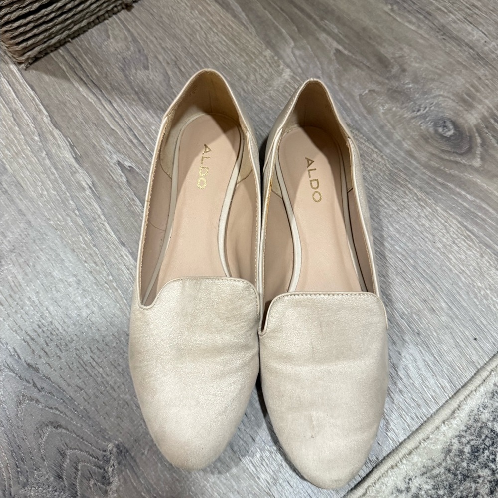 ALDO Women's Cream Slip-On Flats